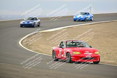 media/Jan-26-2025-CalClub SCCA (Sun) [[cfcea7df88]]/Group 4/Race/